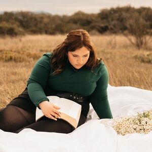 Meet your Posher, Kayla